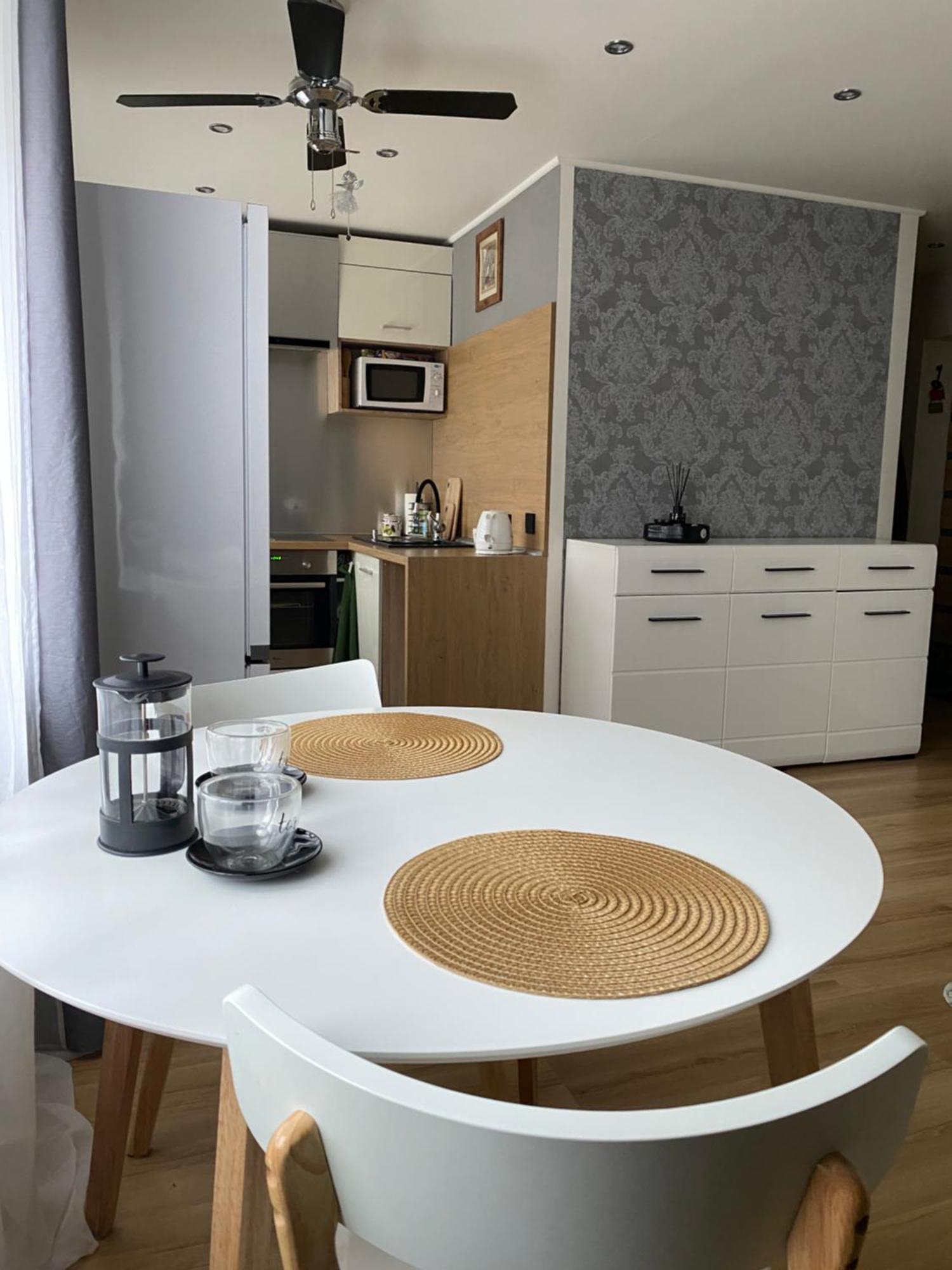 Apartment Ariella Jūrkalne Екстериор снимка
